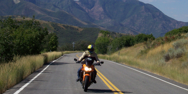 Continental Sport Attack Z1000 Mountain Road Canyon
