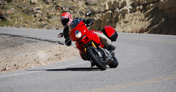 Ducati Multistrada 1100S