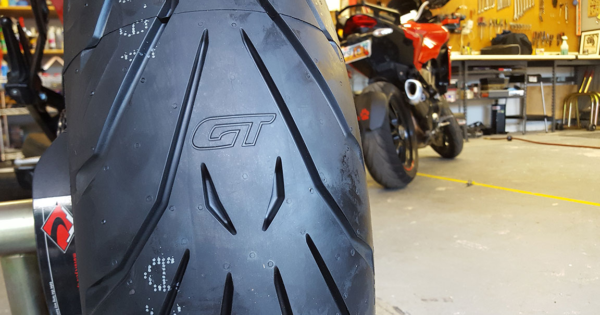 Pirelli Angel GT Motorcycle Tire