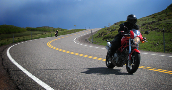 skwoosh motorcycle gel pad on a ducati monster