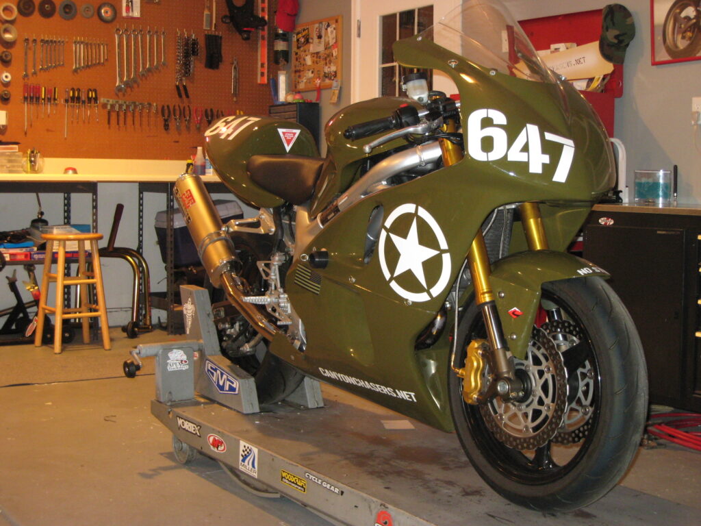 CanyonChasers Army Green SV650 Race Bike