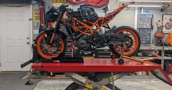 KTM RC390 No Bodywork