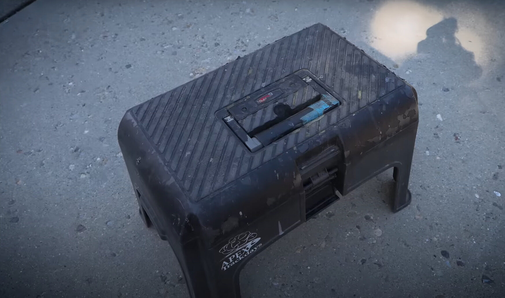 Rubbermaid roughneck step stool tool box deals