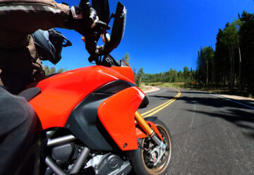 ride your motorcycle based on speed and direction