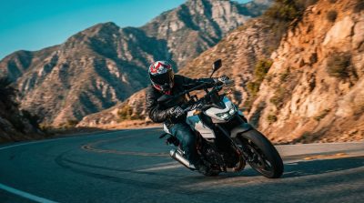 Honda Hornet 750 Cornering