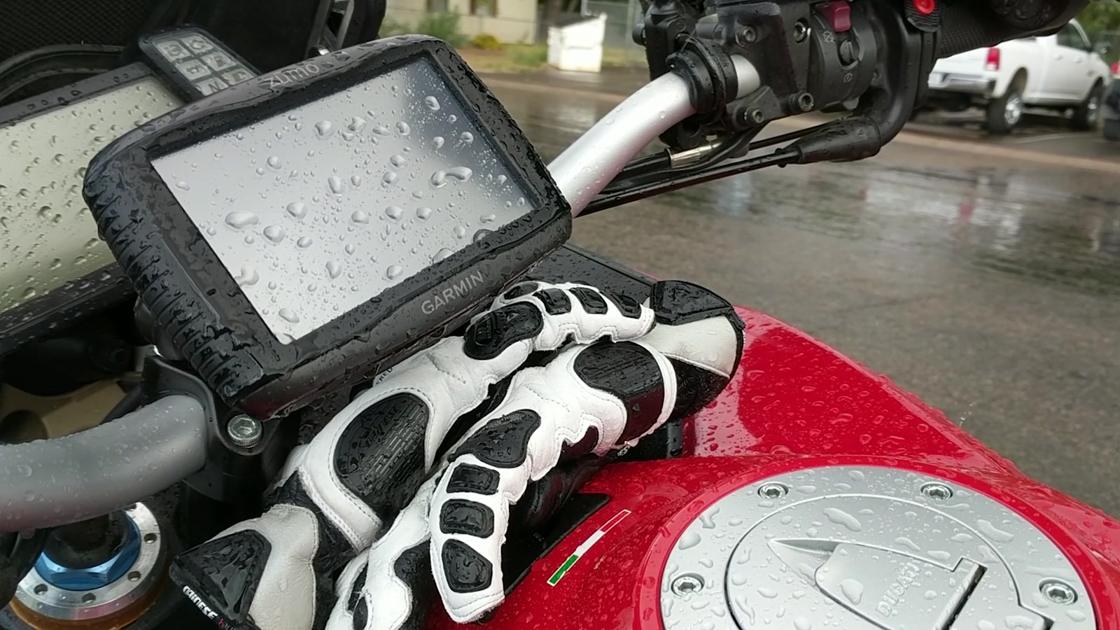 The dedicated-GPS route: tough, waterproof, and a decade behind your phone