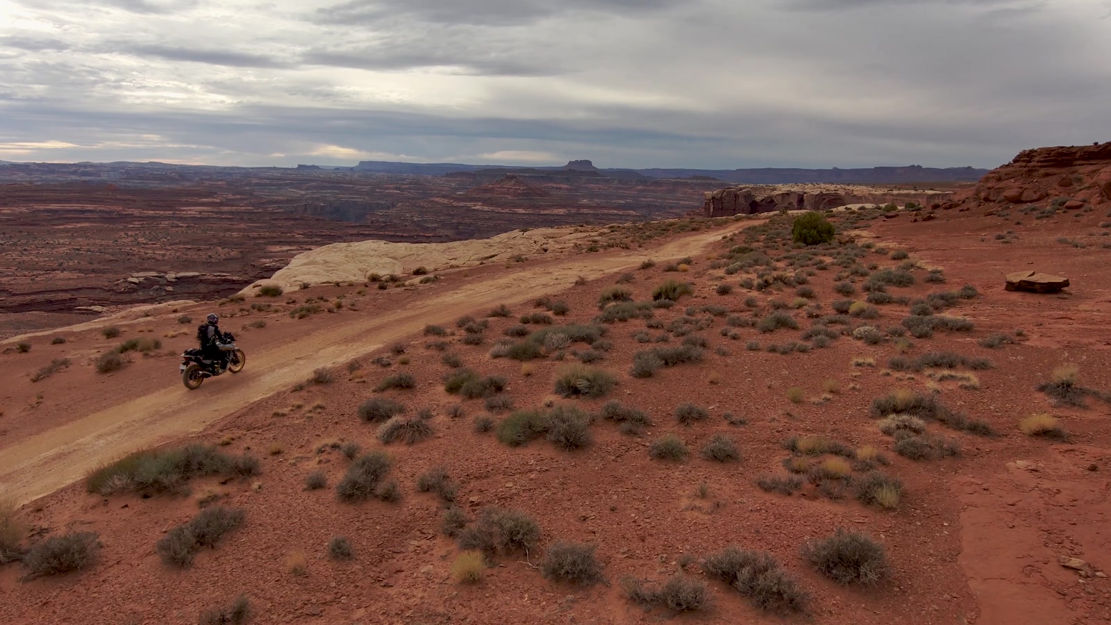 An establishing shot does the talking: where we are, and how much empty there is.