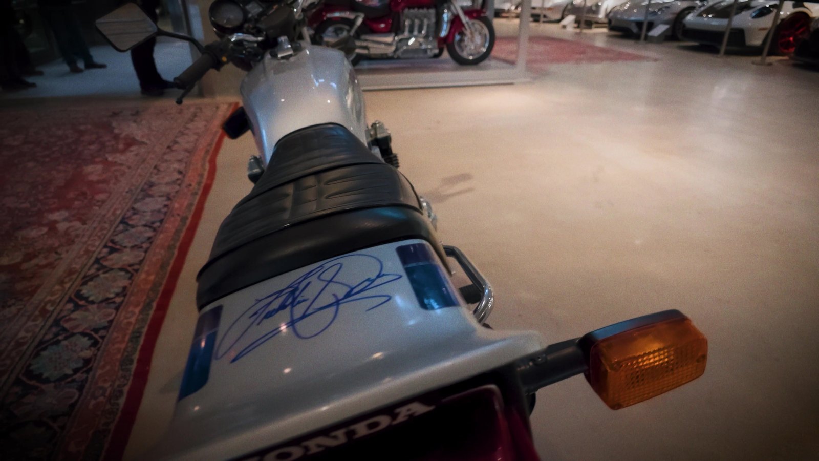 Freddie Spencer's signature on the tail of an original CB750F.