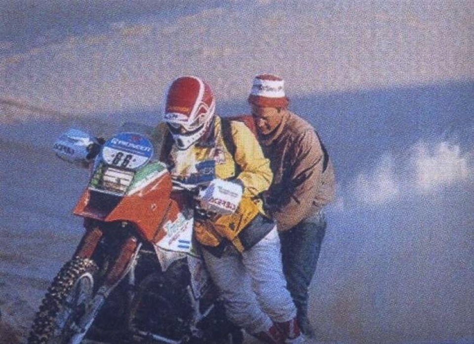 Claudio Torri at the Dakar. The heat killed his battery, but the look survived.